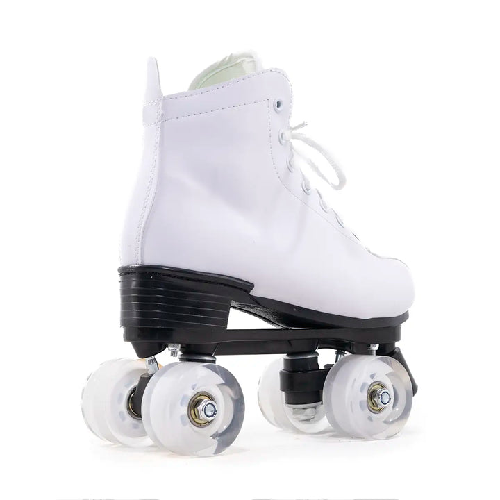 Patins Quad Tradicional Munchi Branco Com Rodas 58x32mm Abec-5