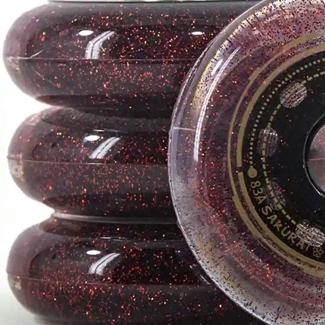 4 Rodas 80mm 83a Sakurai Glitter Vermelha + Abec 9