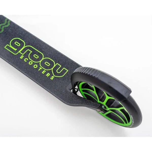 Groov Scooter for Touring and Urban 200mm Abec-9 Black Green